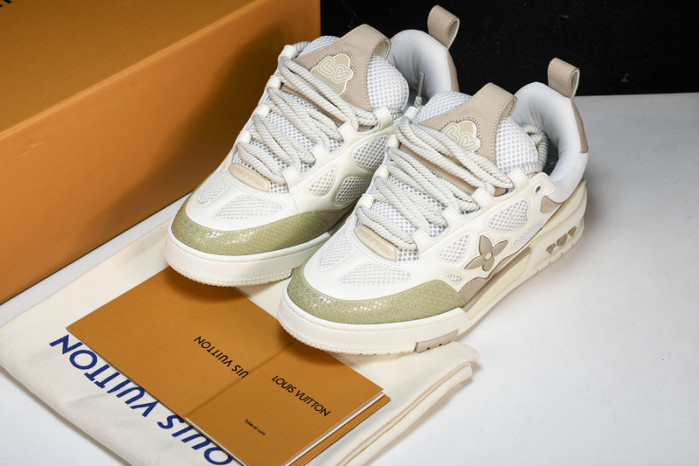 LV SNEAKER LOW 22202