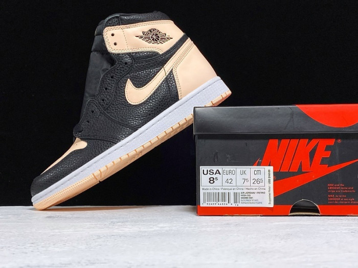 AIR JORDAN 1 RETRO HIGH BLACK CRIMSON TINT 555088-081