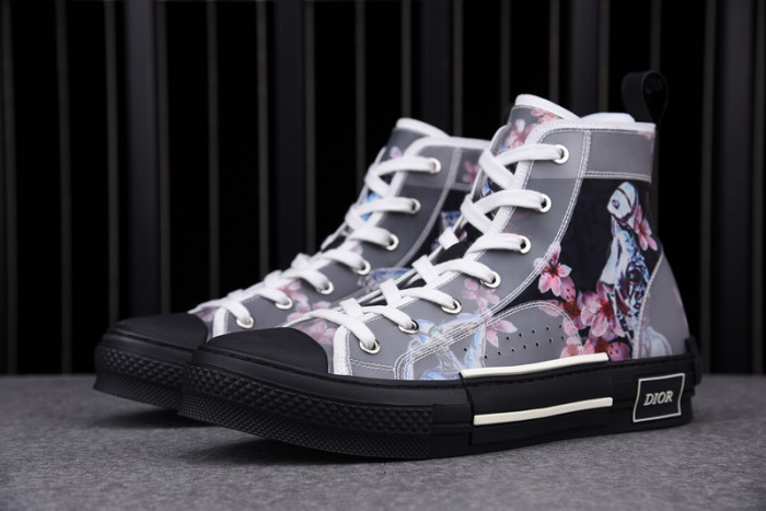 D10R B23 Oblique High Top Sneaker