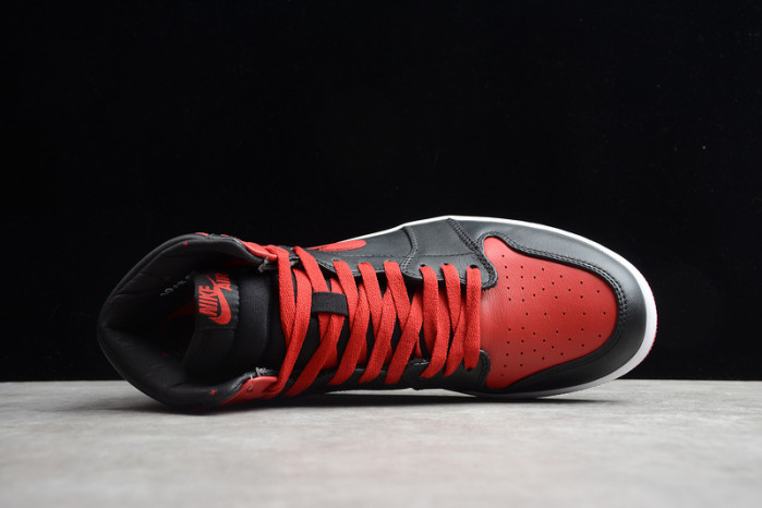 Air Jordan 1 Retro Banned (2011) 432001-001